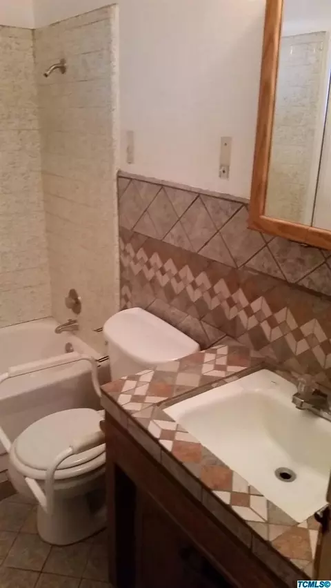1023 Ellsworth Ave, Pixley, CA 93256 photo 18
