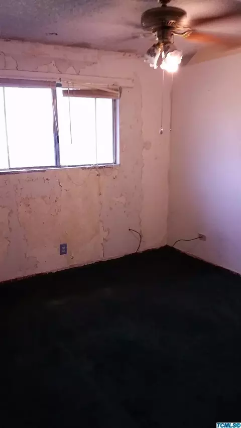 1023 Ellsworth Ave, Pixley, CA 93256 photo 25