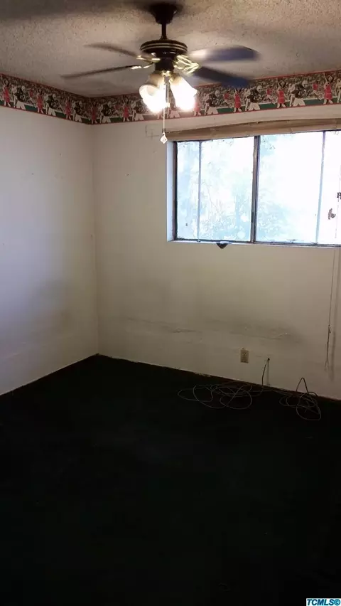 1023 Ellsworth Ave, Pixley, CA 93256 photo 27