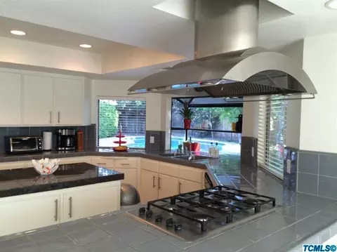 2223 E Harvard Ct, Visalia, CA 93292 photo 15