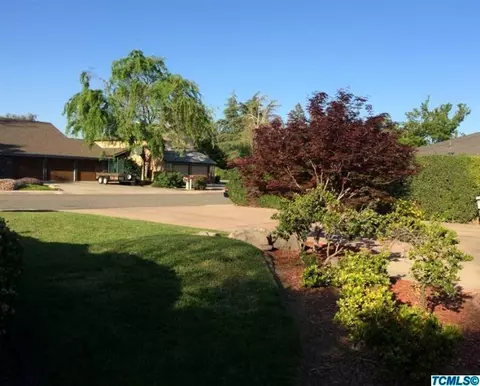 2223 E Harvard Ct, Visalia, CA 93292 photo 6