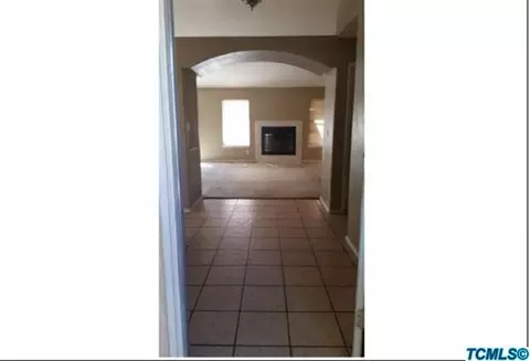314 E Ramblewood Dr, Dinuba, CA 93618 photo 4