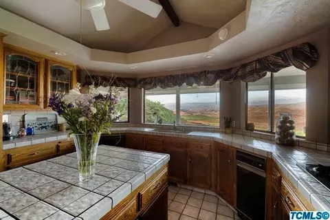 531 High Sierra, Exeter, CA 93221 photo 6