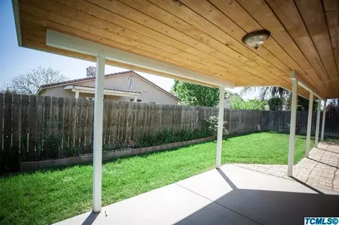 1819 E Mesa Ct, Visalia, CA 93292 photo 28