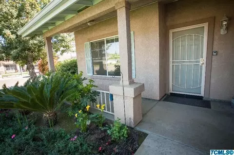 1819 E Mesa Ct, Visalia, CA 93292 photo 3