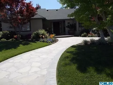 2633 E Feemster Ave, Visalia, CA 93292 photo 3