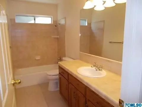 2633 E Feemster Ave, Visalia, CA 93292 photo 19