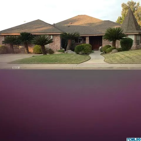1012 E Rose, Visalia, CA 93292 photo 1