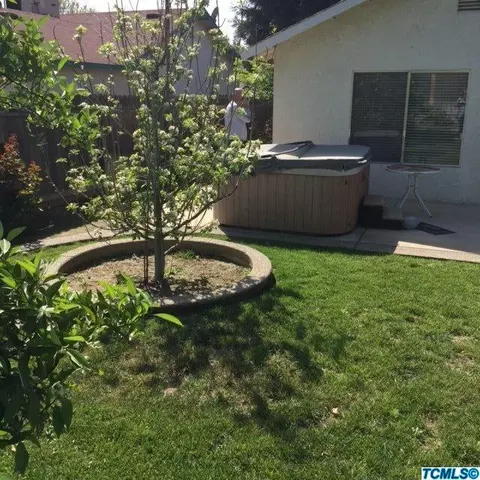 2176 Jasper St, Selma, CA 93662 photo 7