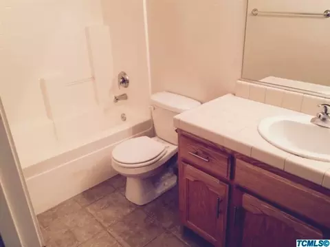 1093 Golf Ave, Lemoore, CA 93245 photo 14