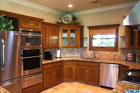 237 E Monte Vista Ave, Visalia, CA 93277 photo 14
