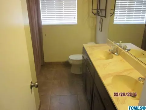 1802 9th Ave, Delano, CA 93215 photo 11