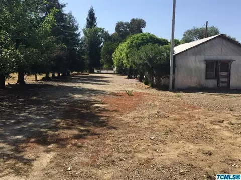 246 S Foothill Ave, Lindsay, CA 93247 photo 24