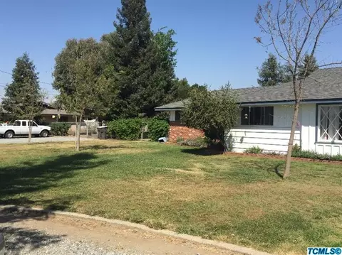 246 S Foothill Ave, Lindsay, CA 93247 photo 2