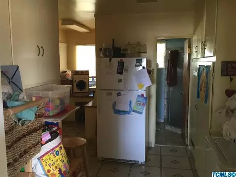 246 S Foothill Ave, Lindsay, CA 93247 photo 14
