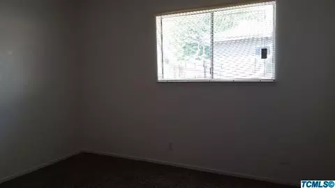 241 N Smith, Dinuba, CA 93618 photo 9