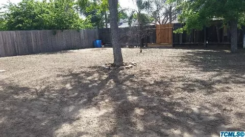 241 N Smith, Dinuba, CA 93618 photo 14