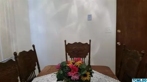 241 N Smith, Dinuba, CA 93618 photo 7