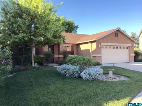 2339 E Chestnut Ct, Visalia, CA 93292 photo 1