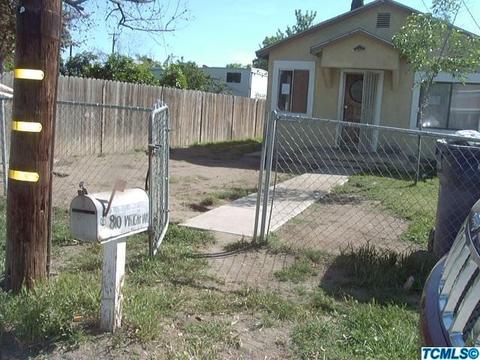 810 S Wright Way, Tulare, CA 93274 photo 5