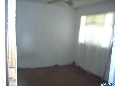 810 S Wright Way, Tulare, CA 93274 photo 10