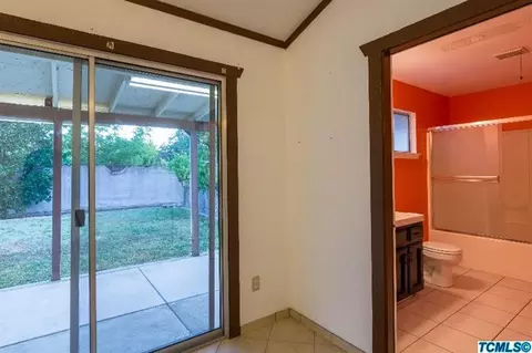 501 E Davis Dr, Dinuba, CA 93618 photo 15