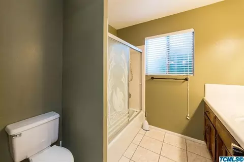 501 E Davis Dr, Dinuba, CA 93618 photo 20