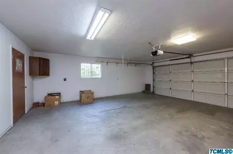 501 E Davis Dr, Dinuba, CA 93618 photo 27