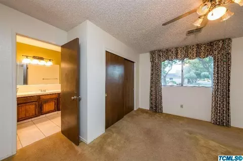 501 E Davis Dr, Dinuba, CA 93618 photo 23