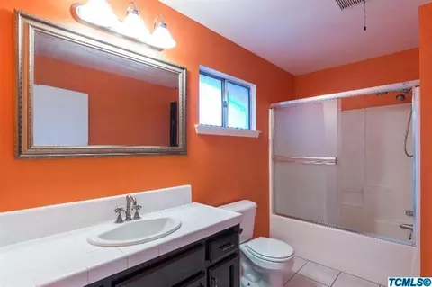 501 E Davis Dr, Dinuba, CA 93618 photo 16