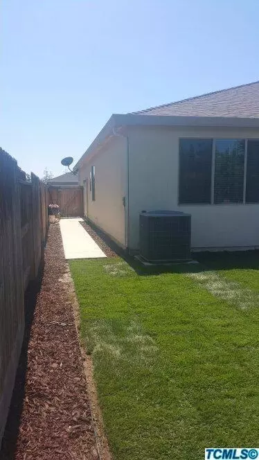 3746 E Harter Ct, Visalia, CA 93292 photo 27