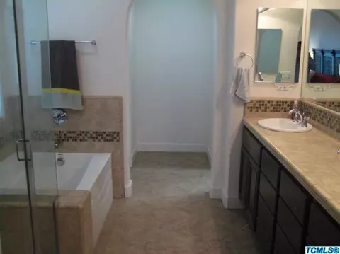 3746 E Harter Ct, Visalia, CA 93292 photo 21