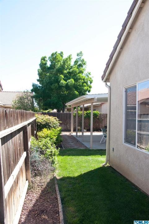 1702 Castle Way, Lemoore, CA 93245 photo 37
