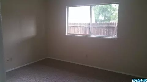1156 E Myrtle St, Hanford, CA 93230 photo 15