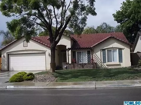2300 E Cherry Ave, Visalia, CA 93292 photo 1