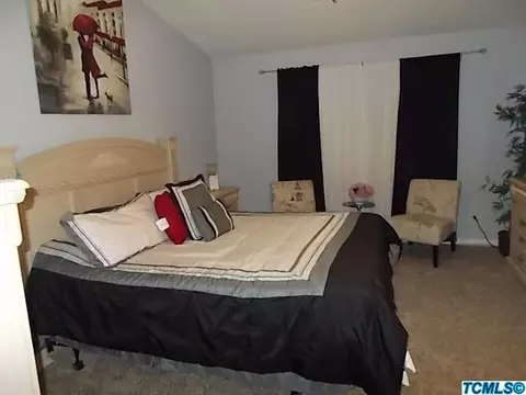 2300 E Cherry Ave, Visalia, CA 93292 photo 14