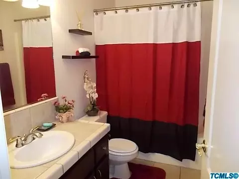 2300 E Cherry Ave, Visalia, CA 93292 photo 12