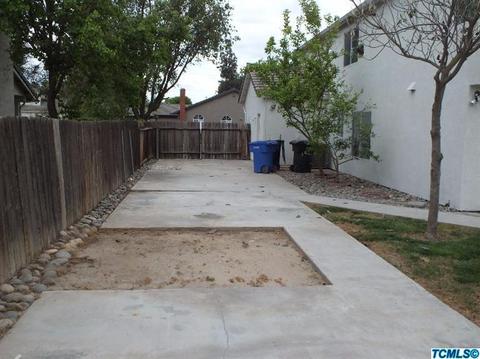796 E Orange St, Hanford, CA 93230 photo 21