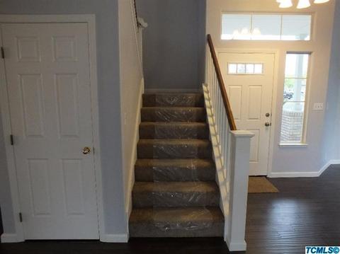 796 E Orange St, Hanford, CA 93230 photo 9