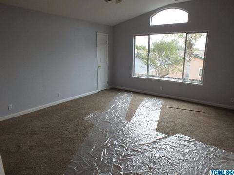 796 E Orange St, Hanford, CA 93230 photo 11