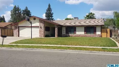 1310 E Carmelo Ave, Tulare, CA 93274 photo 1