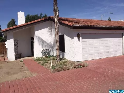 1707 E Cross Ave, Tulare, CA 93274 photo 2
