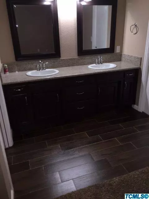 1707 E Cross Ave, Tulare, CA 93274 photo 20