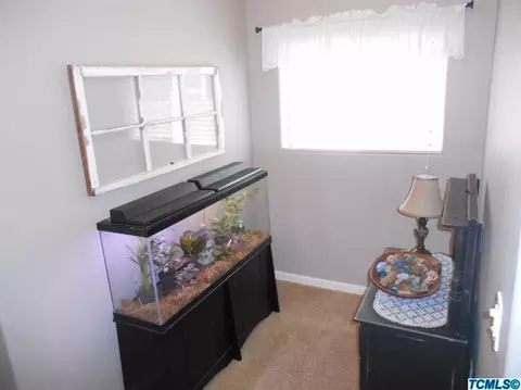 2251 E Victor Ave, Visalia, CA 93292 photo 19
