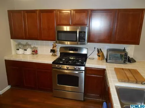 2251 E Victor Ave, Visalia, CA 93292 photo 16
