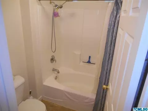 2251 E Victor Ave, Visalia, CA 93292 photo 33