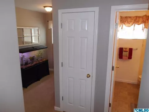 2251 E Victor Ave, Visalia, CA 93292 photo 43