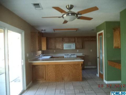 2312 E Beech Ct, Visalia, CA 93292 photo 5