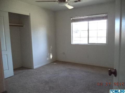 2312 E Beech Ct, Visalia, CA 93292 photo 8
