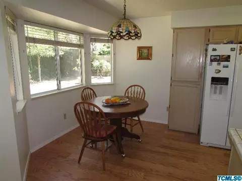 1920 E College Ave, Visalia, CA 93292 photo 12